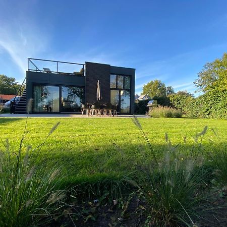 Green Villa In Bester Lage - Dachterrasse Mit Meerblick - Grosser Eingezaeunter Garten - Kinderfreundlich - Hunde Inklusive - 4 Sterne Resort - Direkt Am Strand - Pool Inklusive フルスホルスト エクステリア 写真