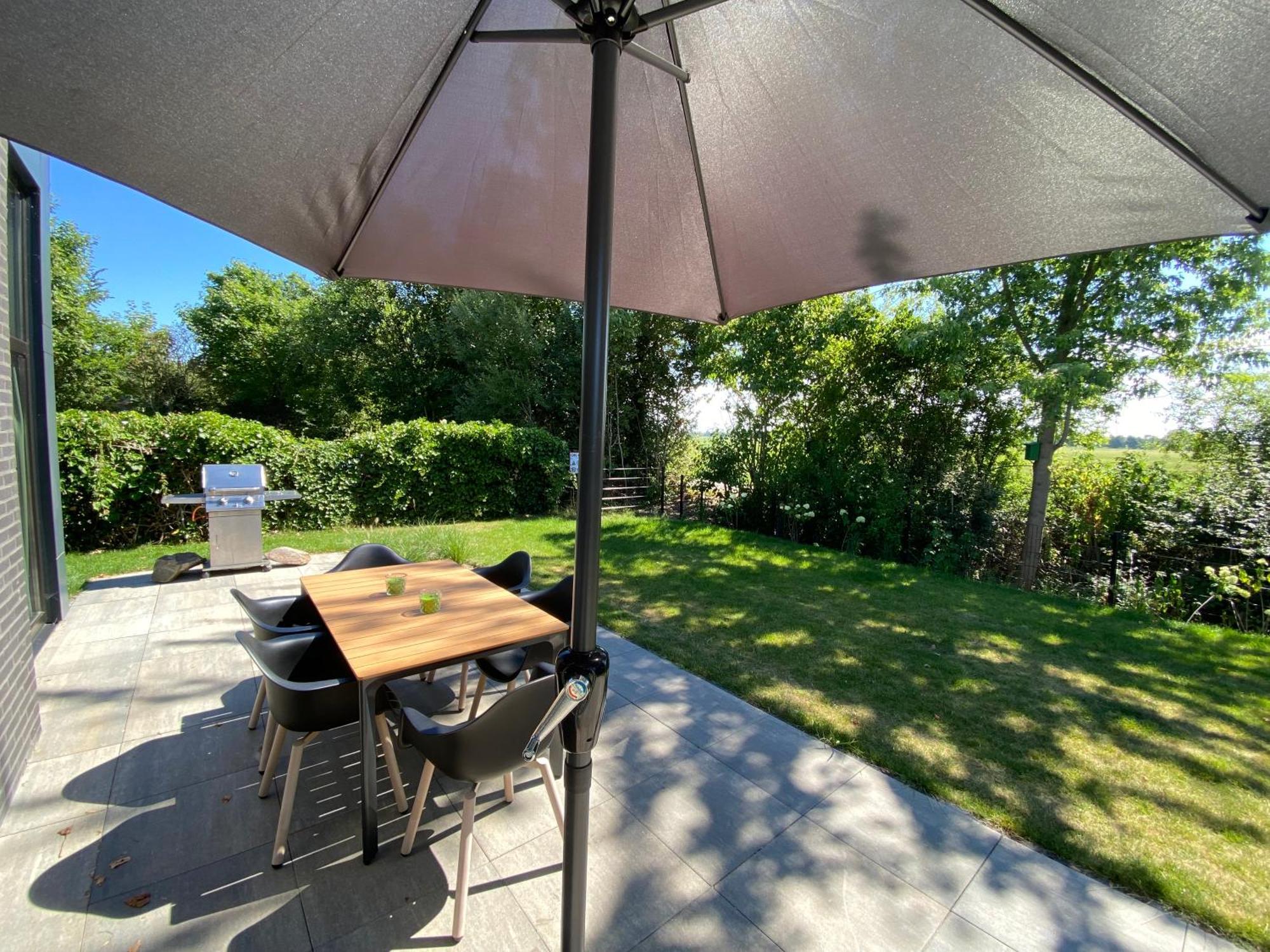 Green Villa In Bester Lage - Dachterrasse Mit Meerblick - Grosser Eingezaeunter Garten - Kinderfreundlich - Hunde Inklusive - 4 Sterne Resort - Direkt Am Strand - Pool Inklusive フルスホルスト エクステリア 写真